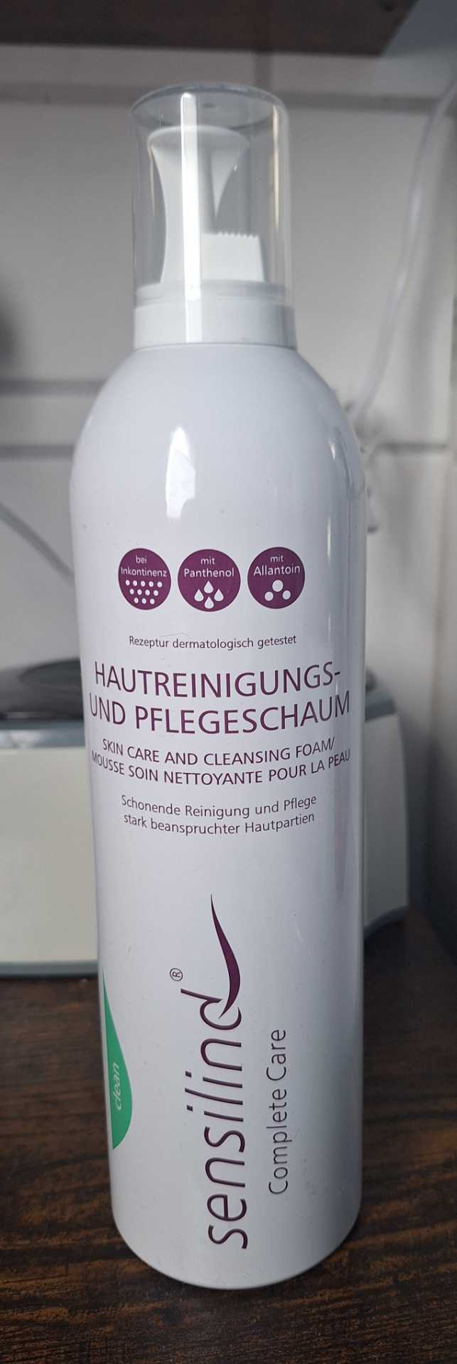 Hautreinigungs- und Pflegeschaum