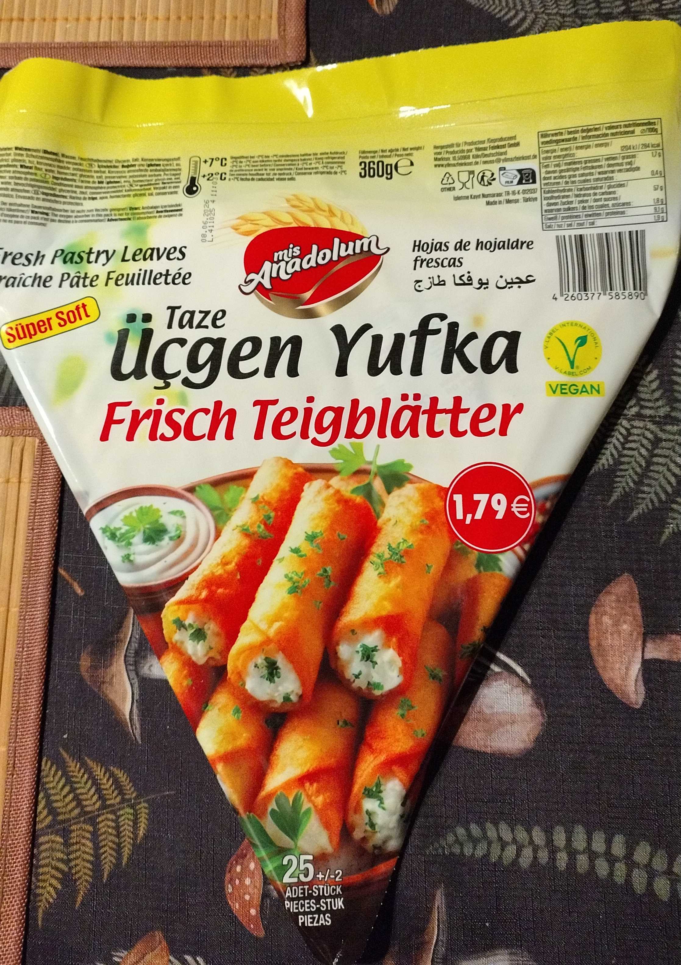 Ücgen Yufka - Frisch Teigblätter