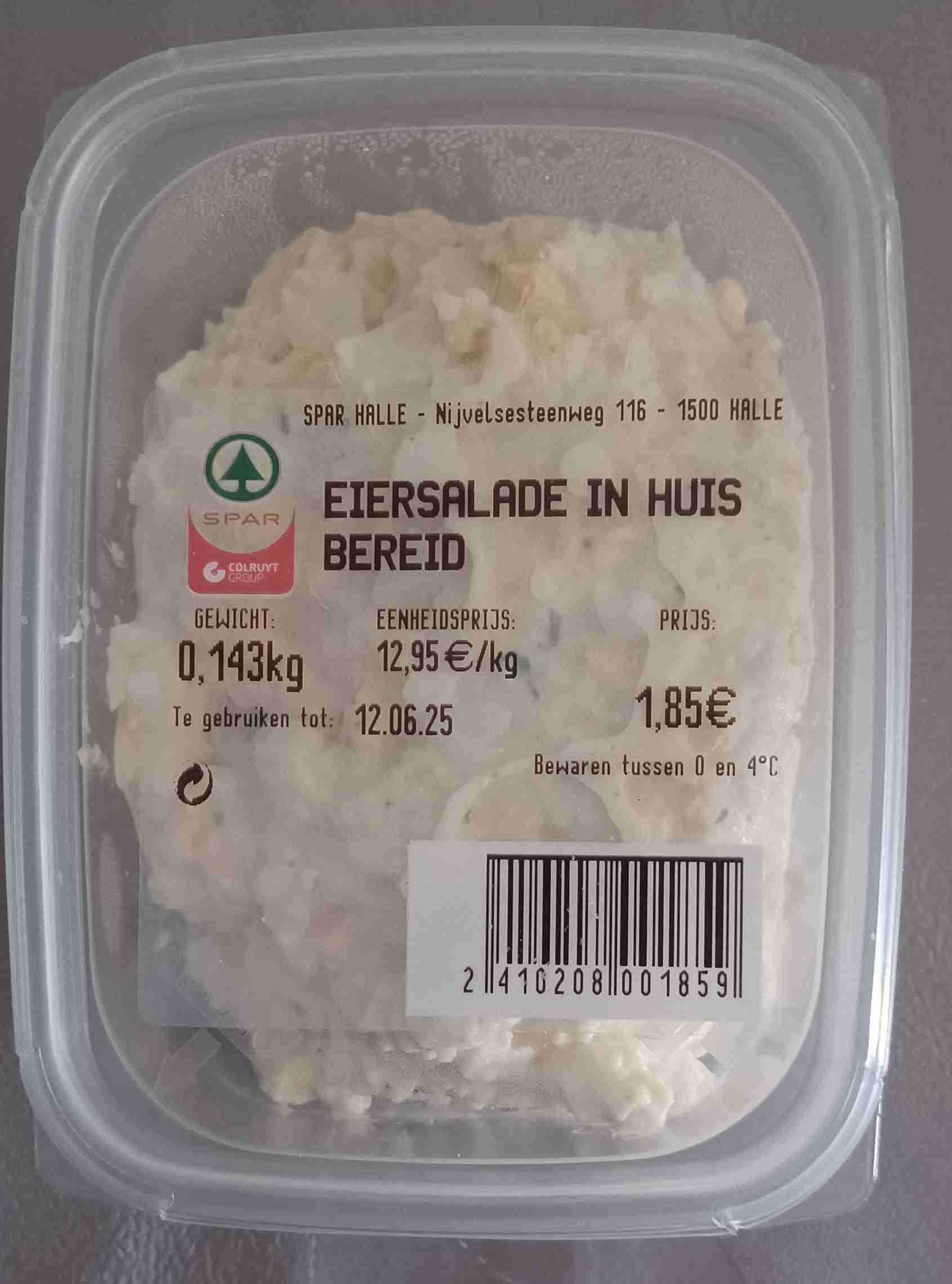 Eiersalade in huis bereid