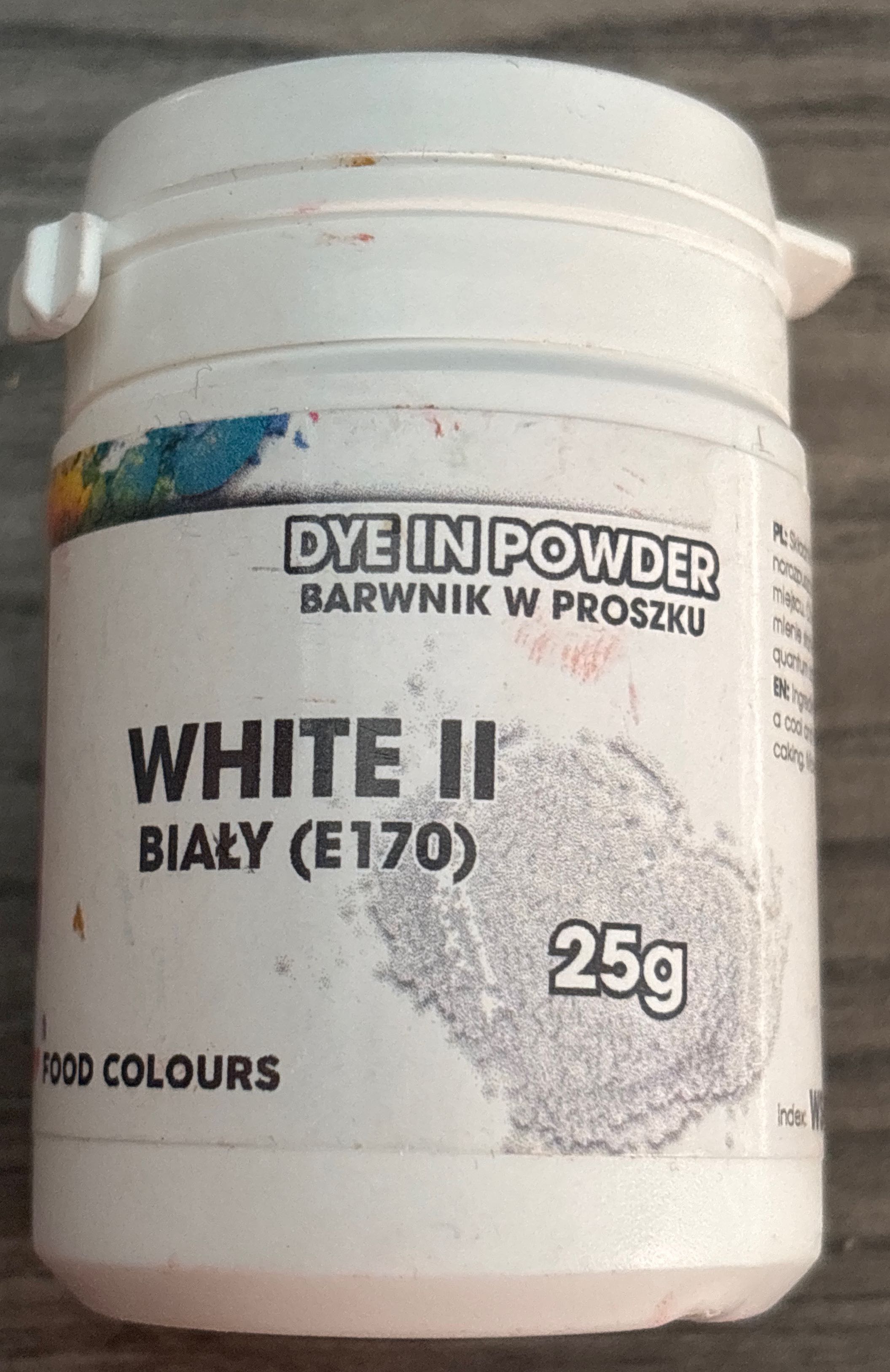 Barwnik w proszku biały