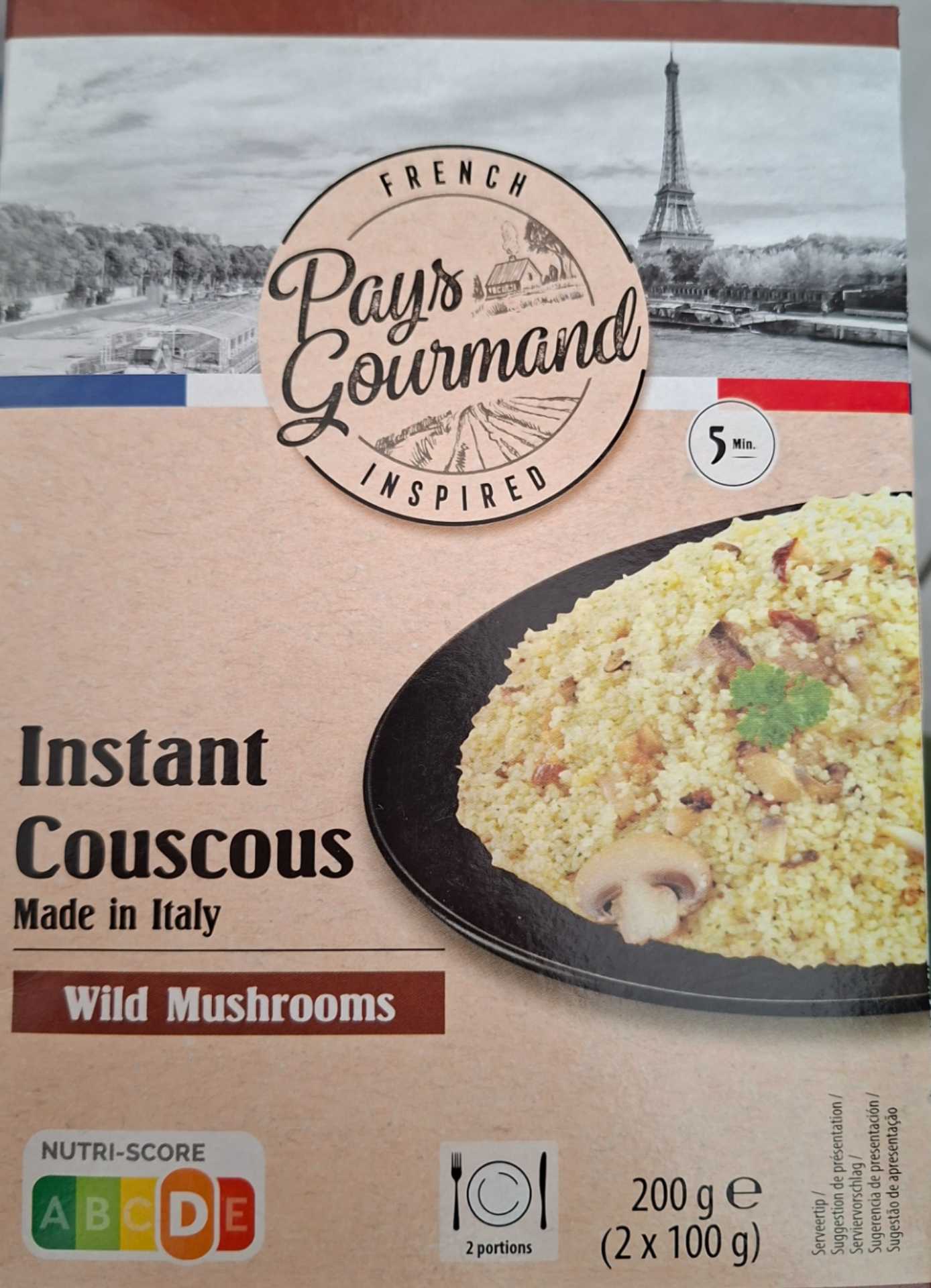 Instant couscous wild mushrooms