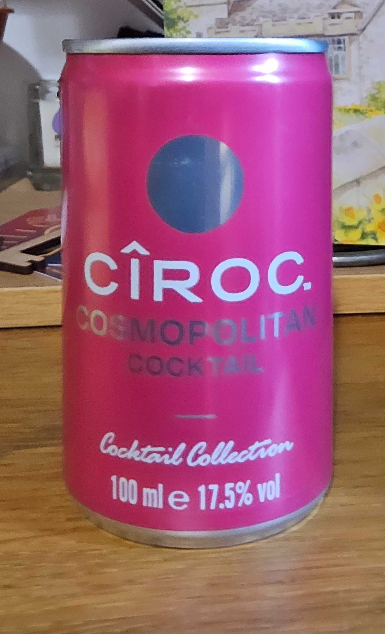 Cosmopolitan cocktail