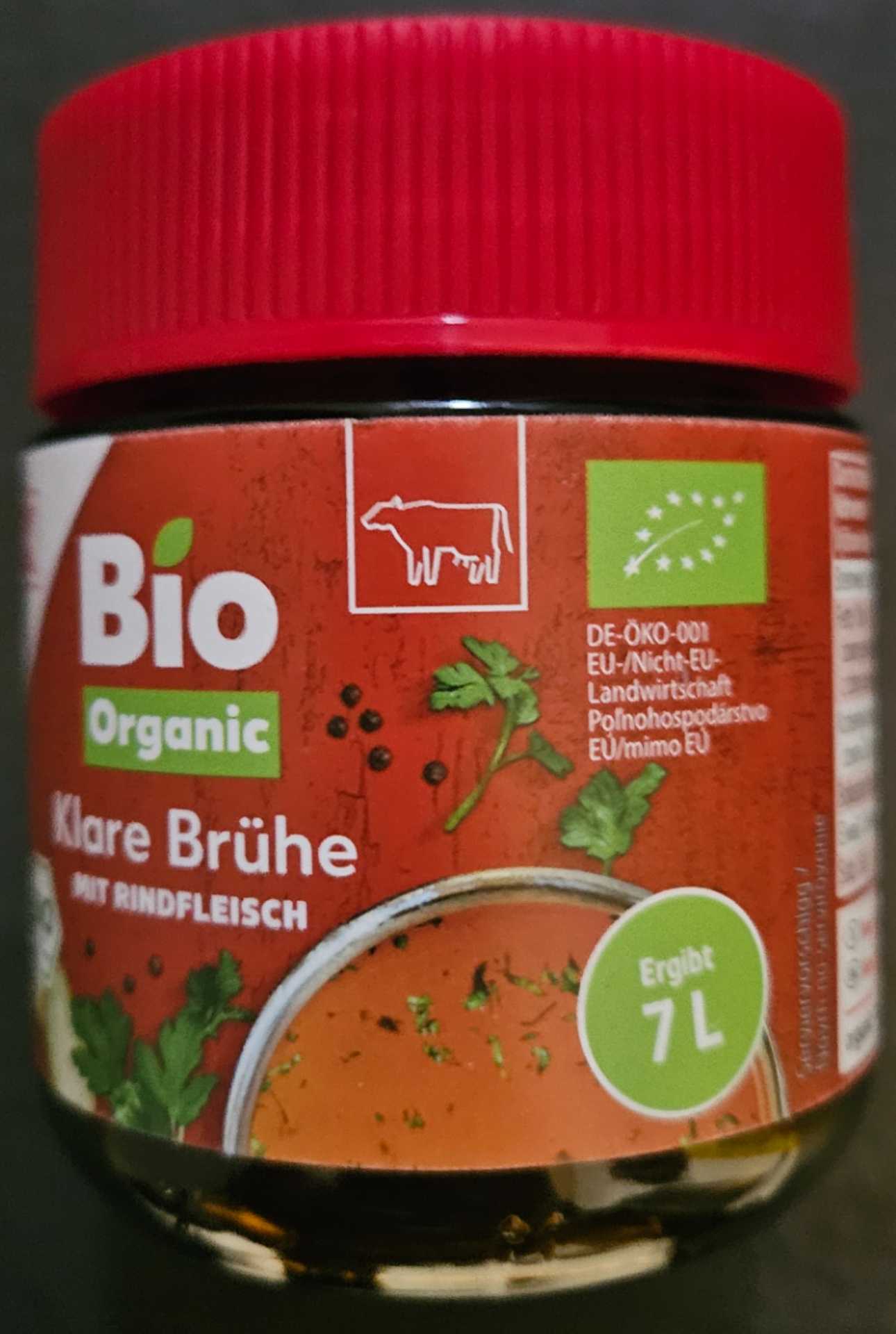 Klare Brühe mit Rindfleisch
