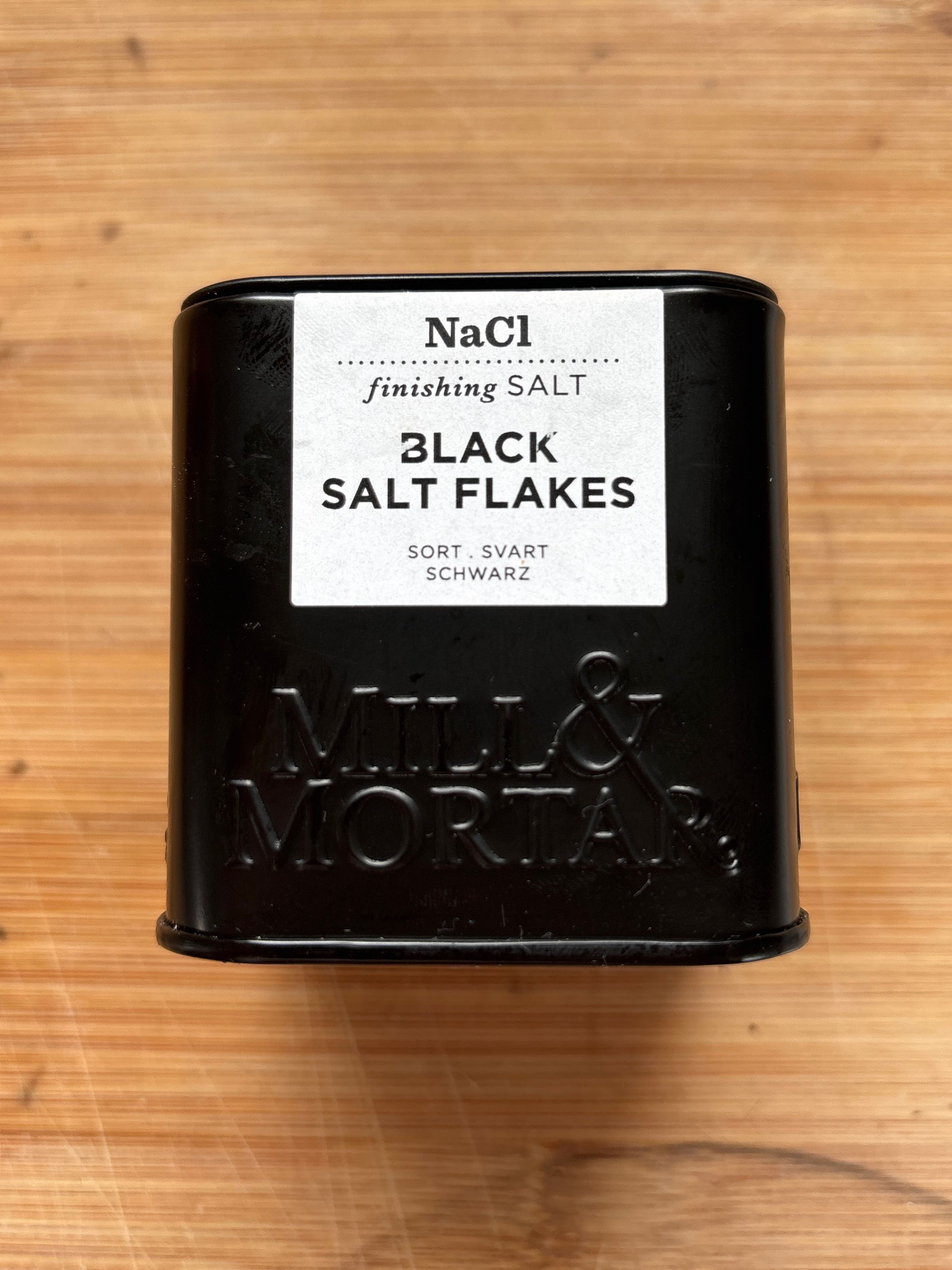 Black salt flakes