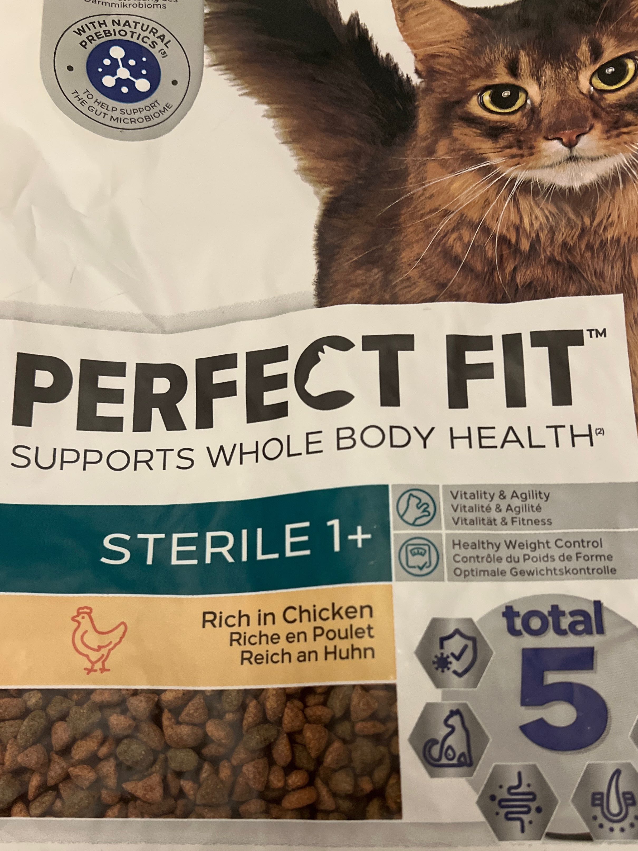 Sterile 1+ Reich an Huhn
