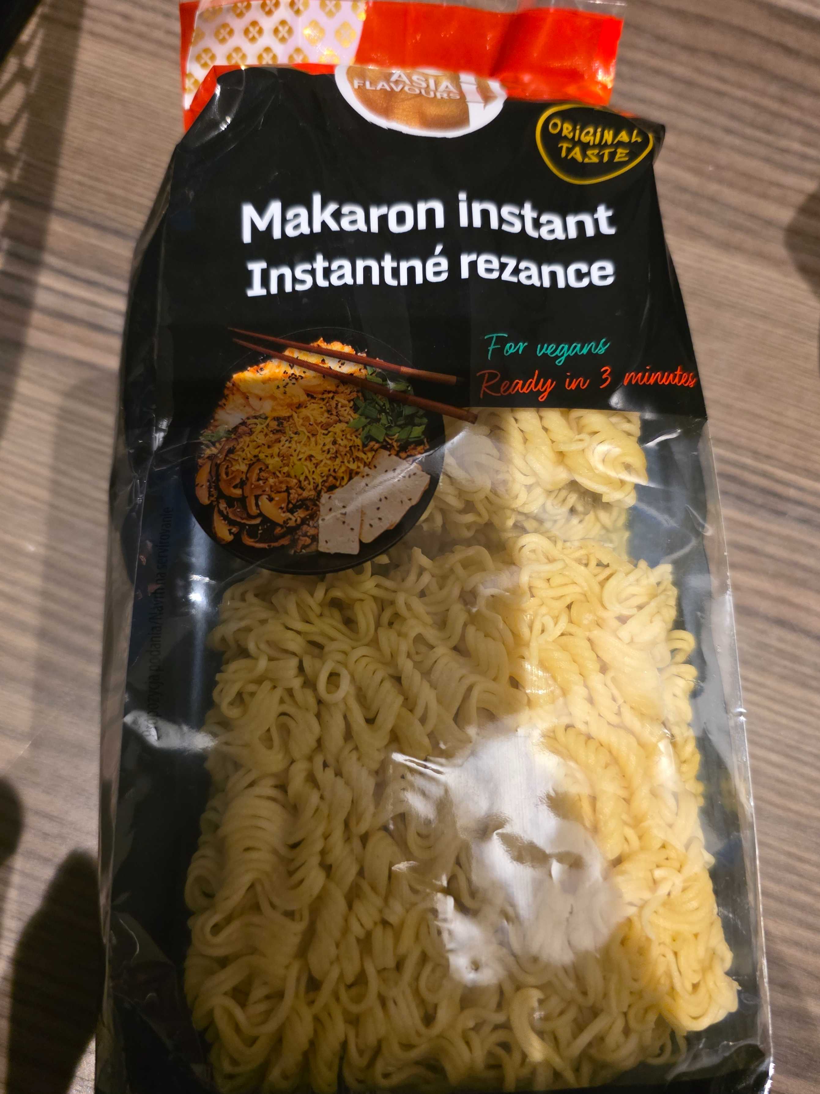 Makaron instant