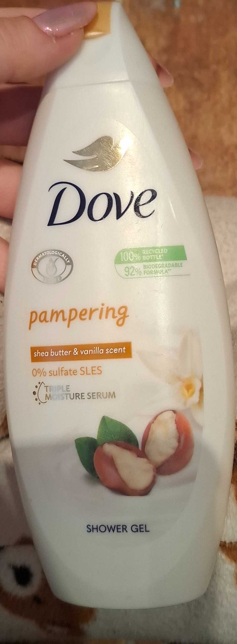 Pampering shea butter and vanilla 