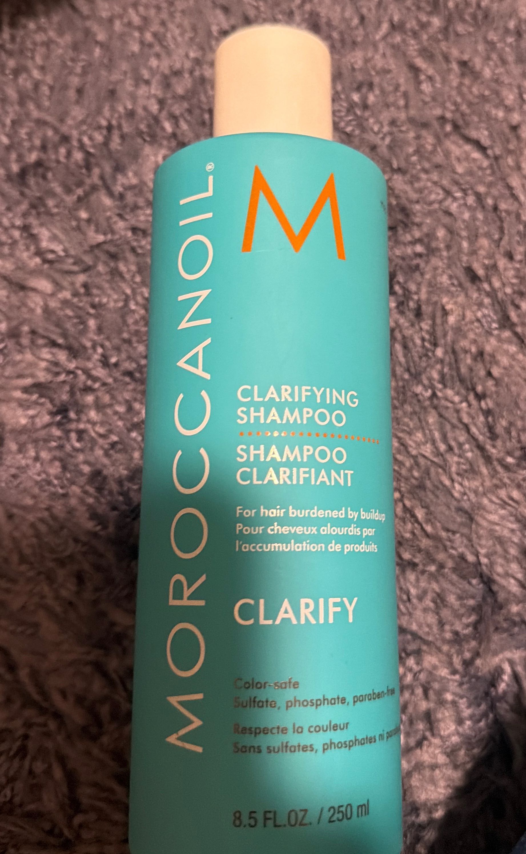 Women clarifying shampoo