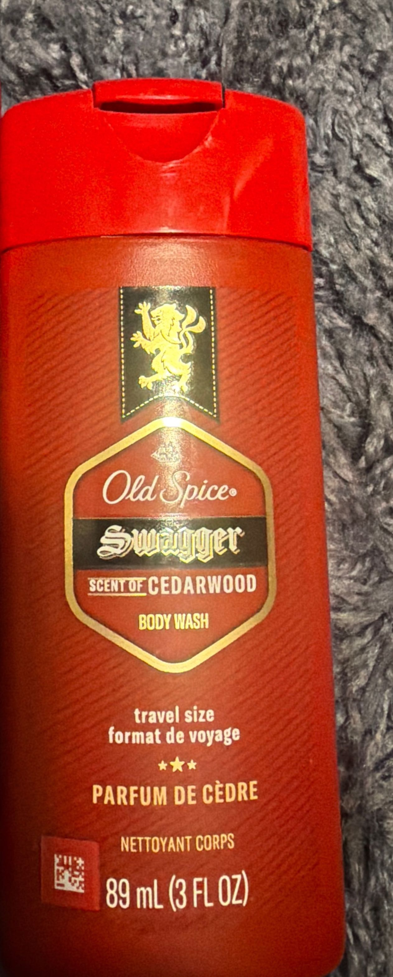 Travel size men body wash