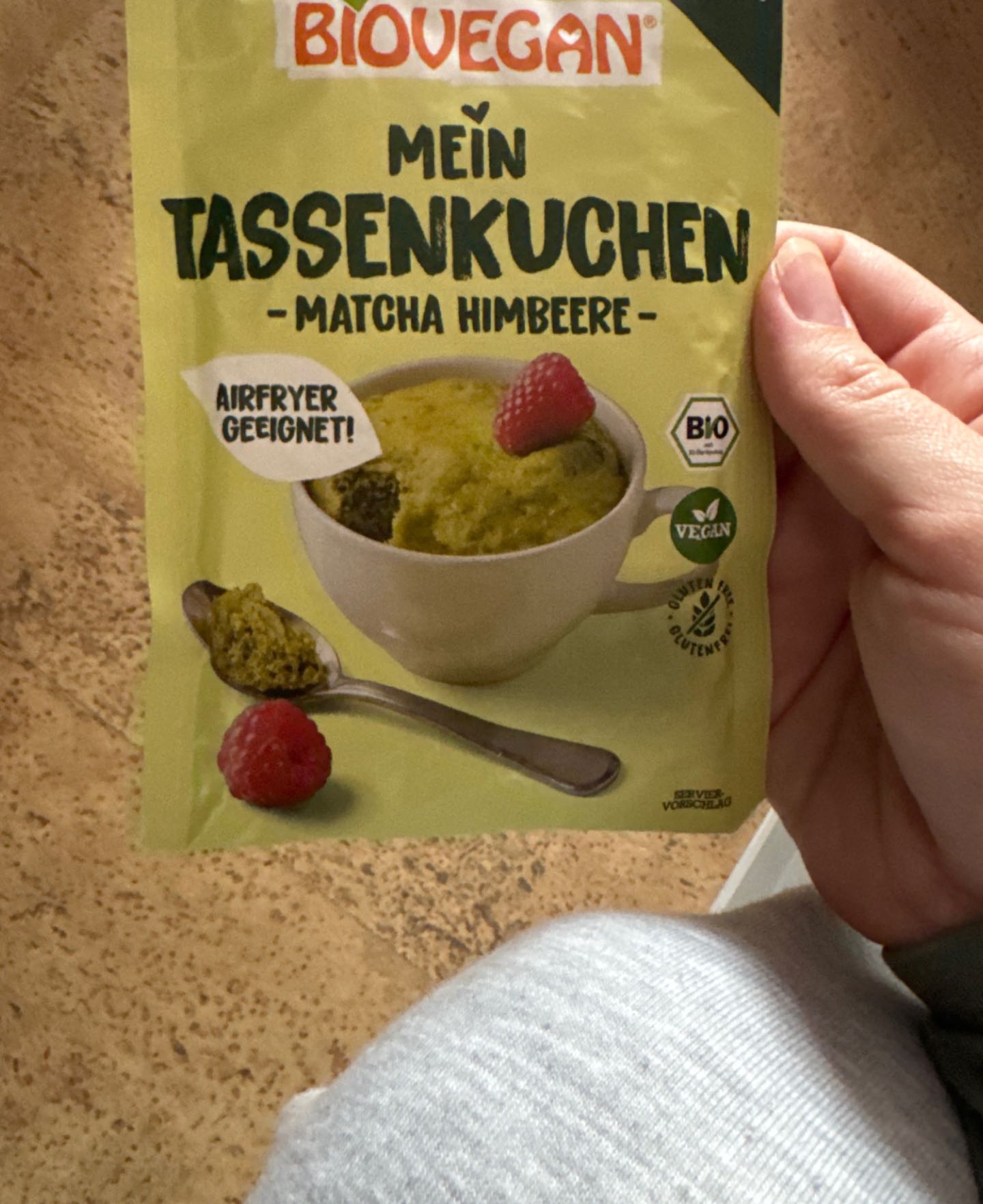Matcha Himbeere Tassenkuchen