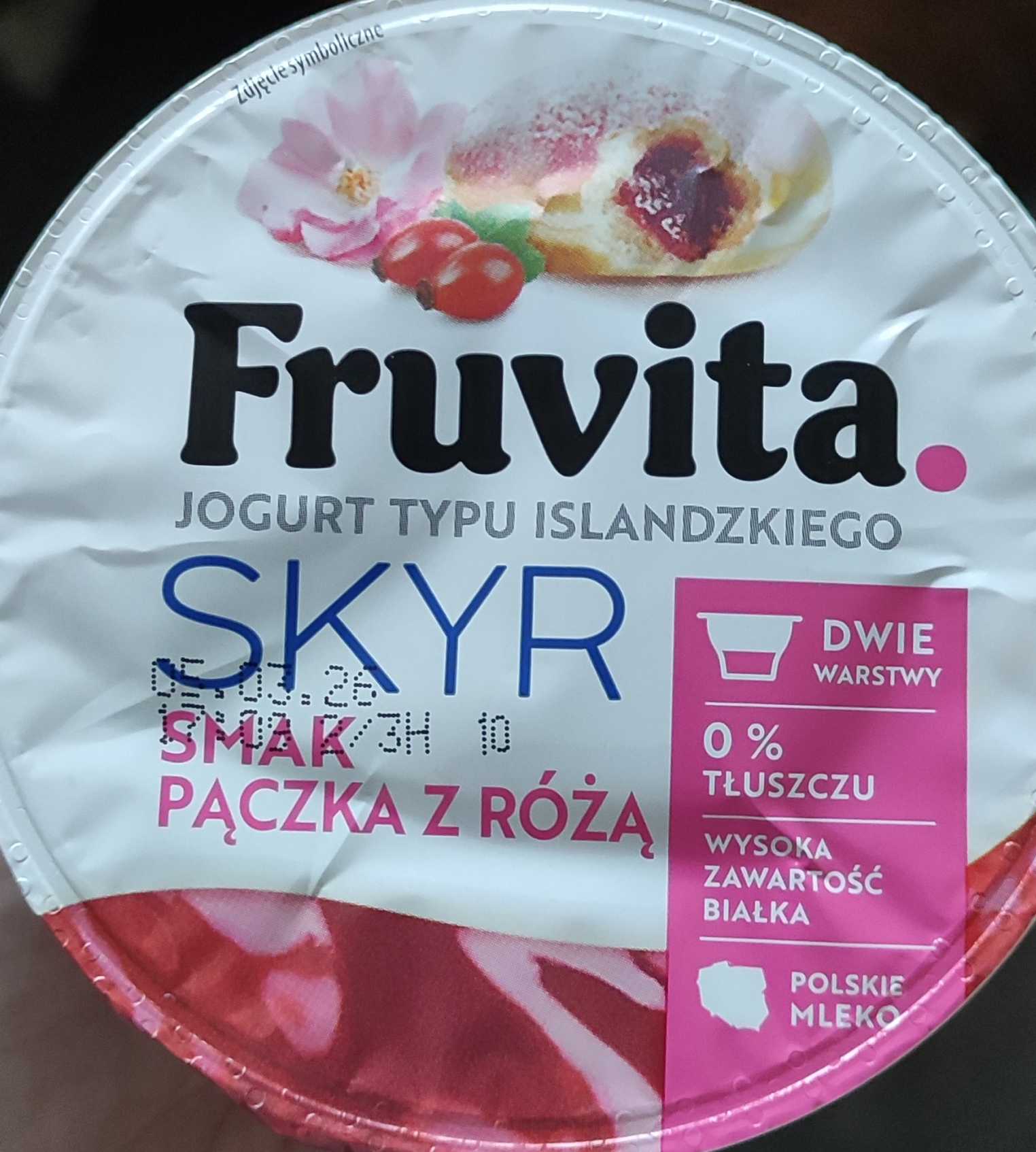 Skyr pączek z różą