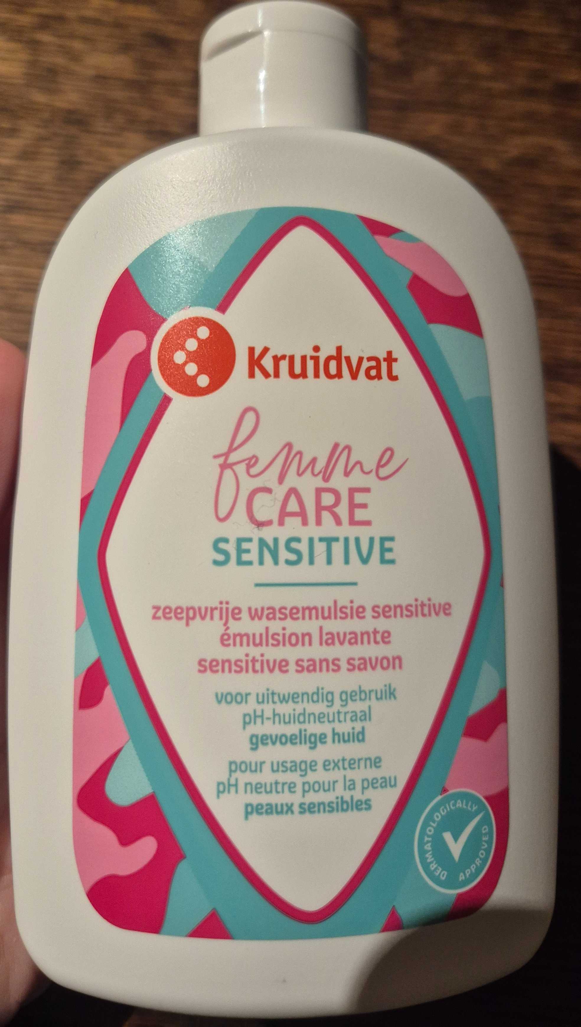 Femme care sensitive
