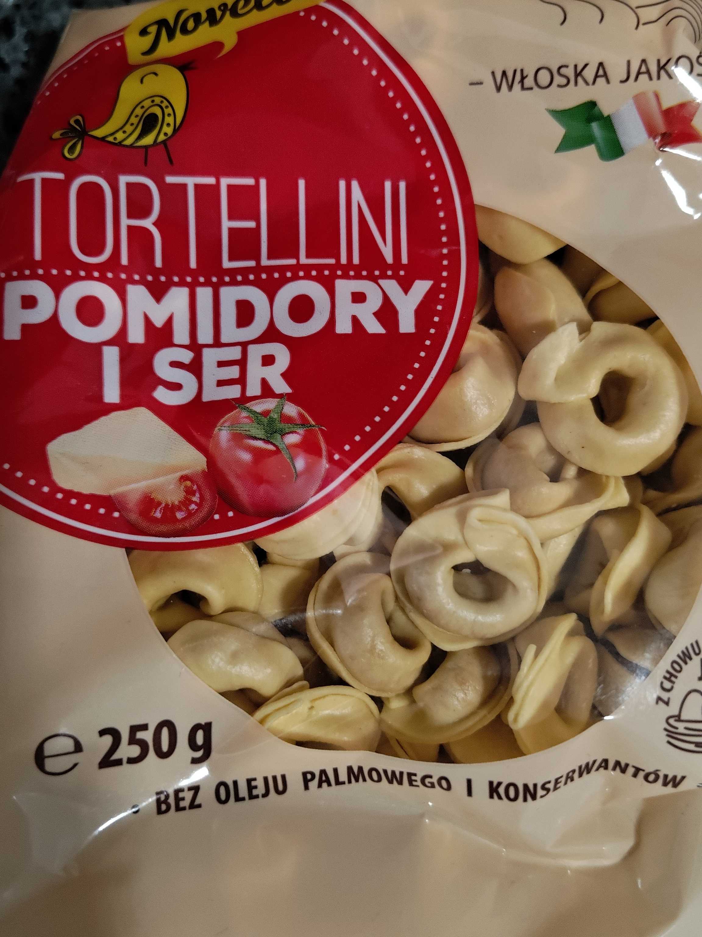 Tortellini pomidory i ser