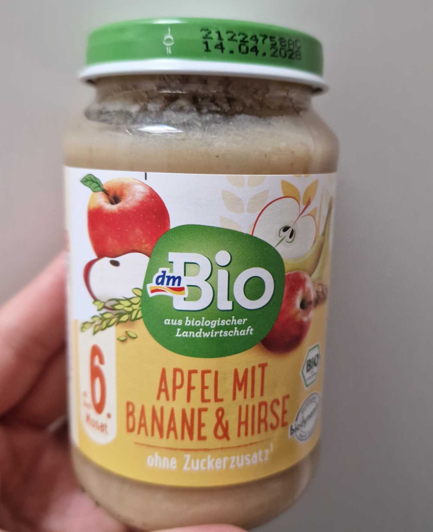Apfel mit Banane und Hirse