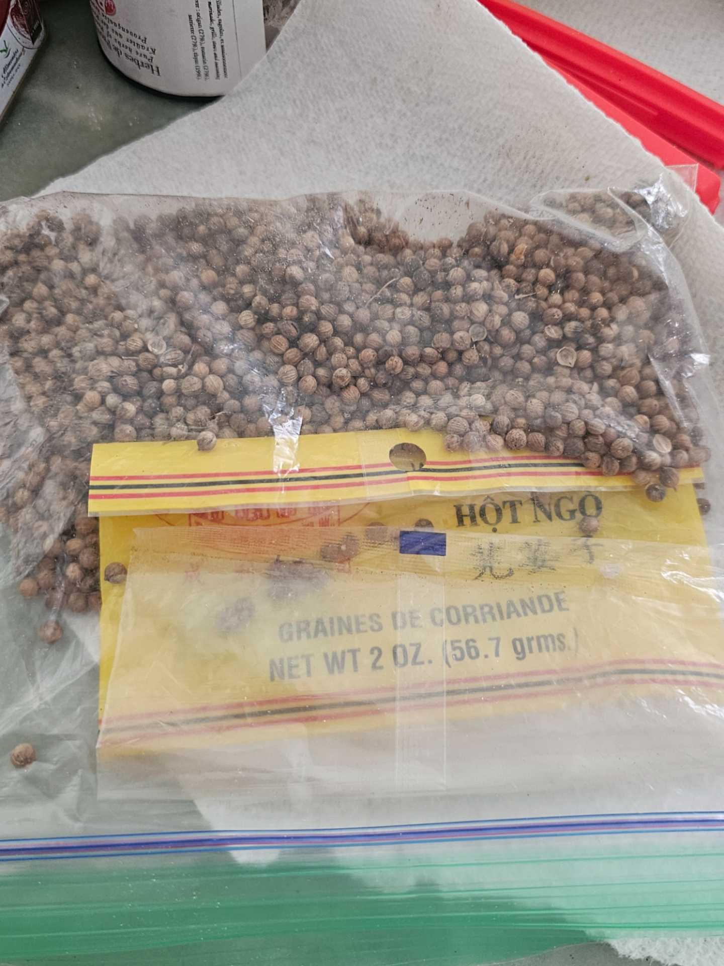 whole coriander
