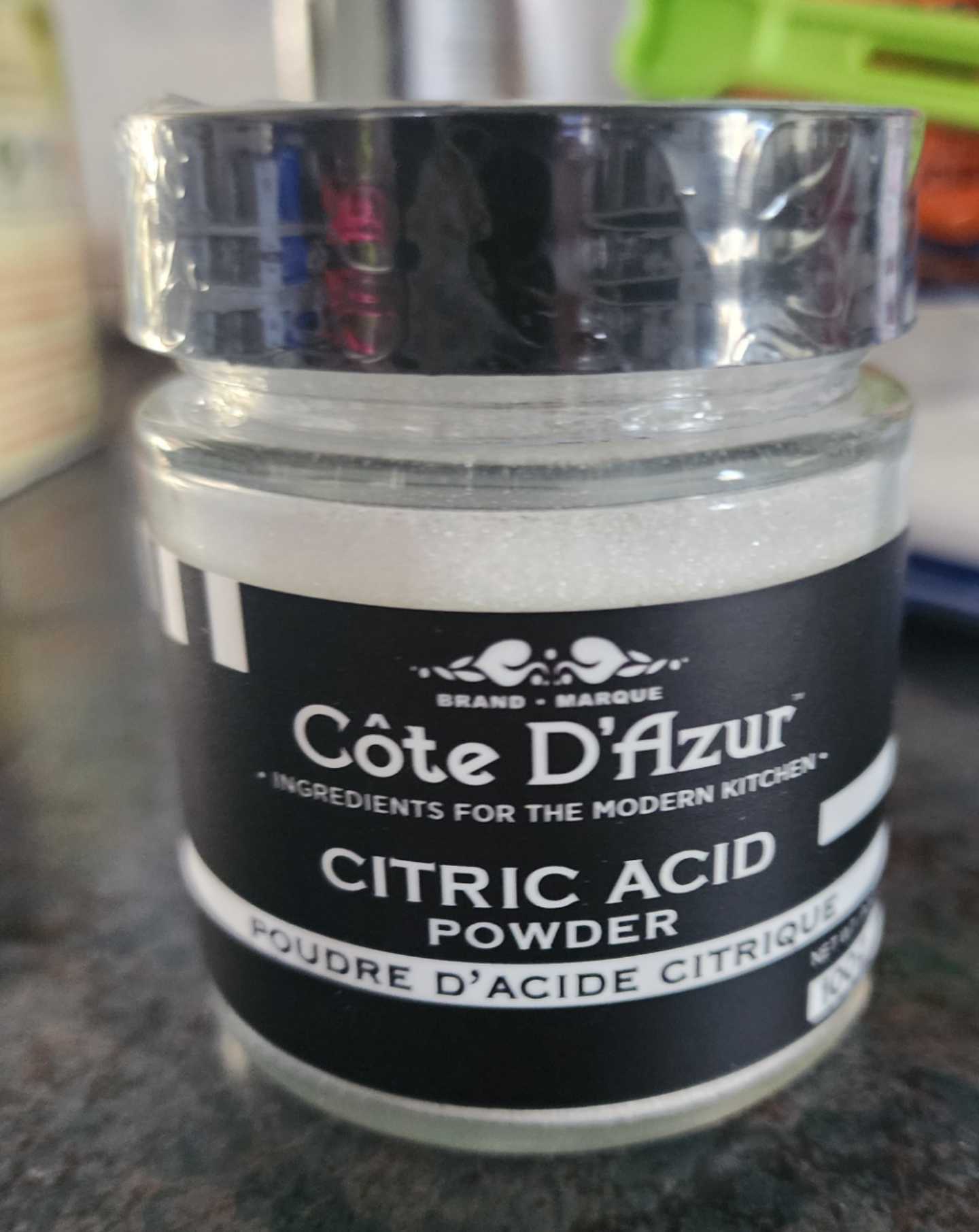 Citric acid powder