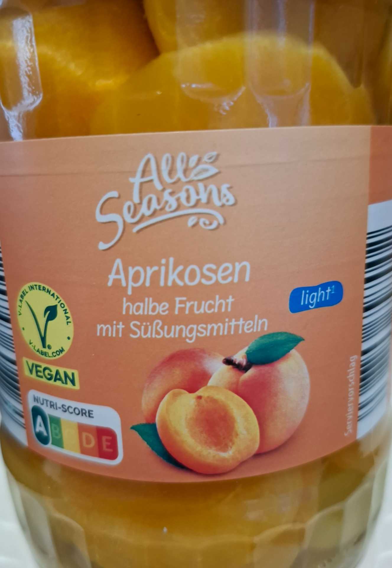 Aprikosen halbe Frucht