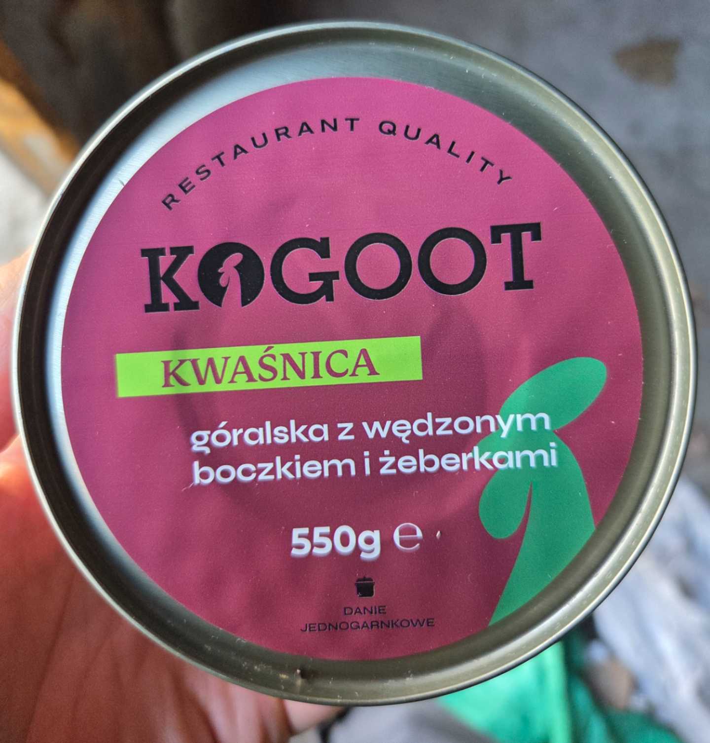 Kwaśnica góralska z wędzonym boczkiem i żeberkami