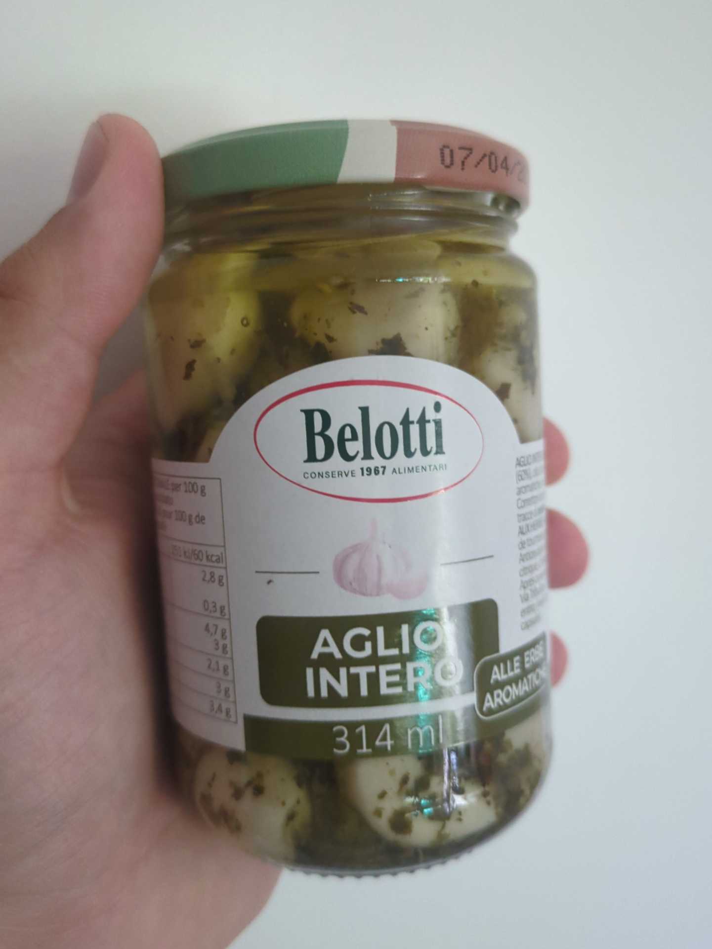Knoblauch eingelegt