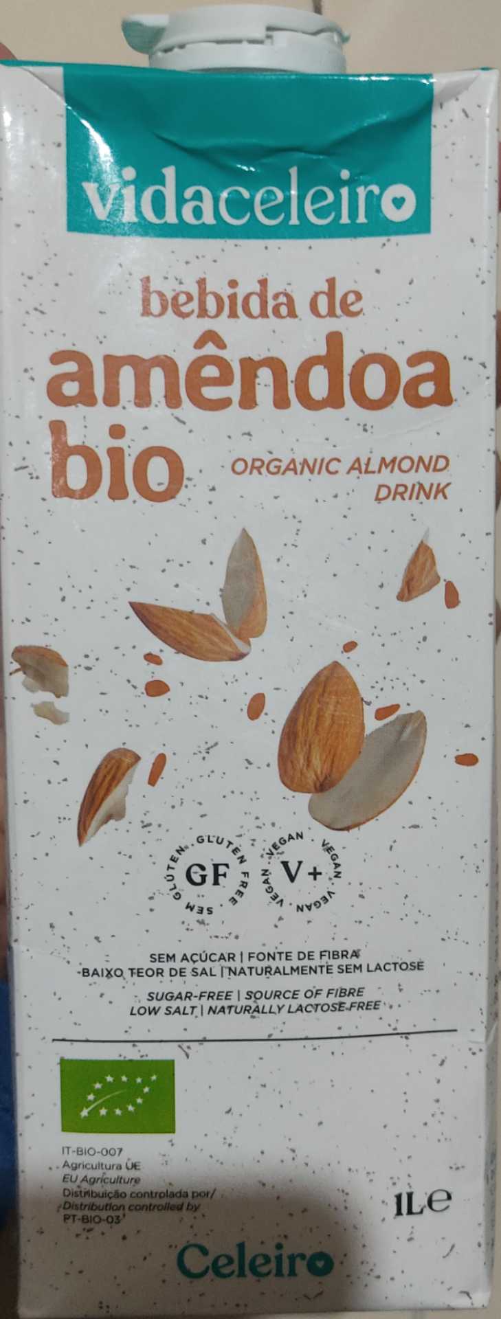 Bebida de amêndoa bio