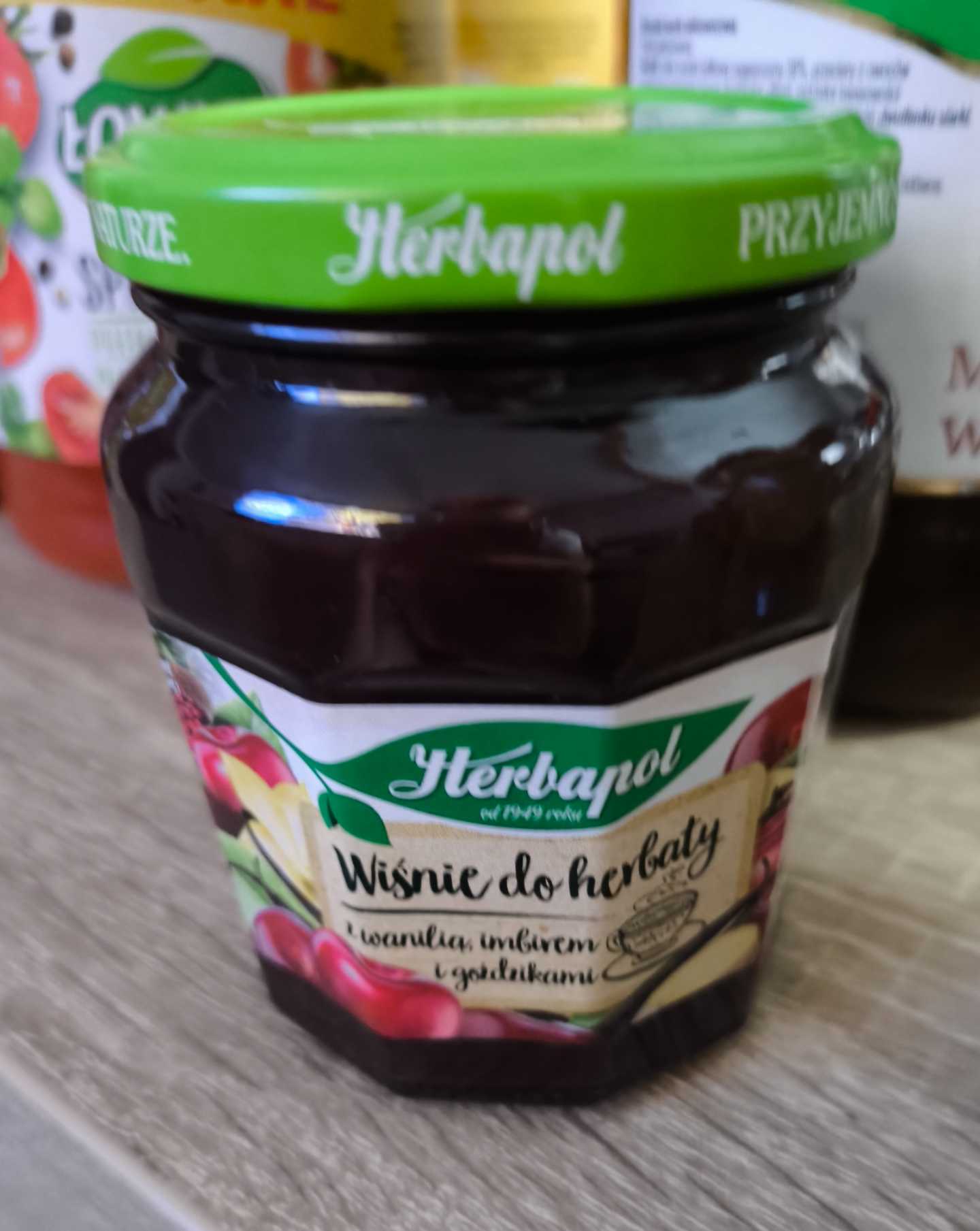 Wiśnie do herbaty