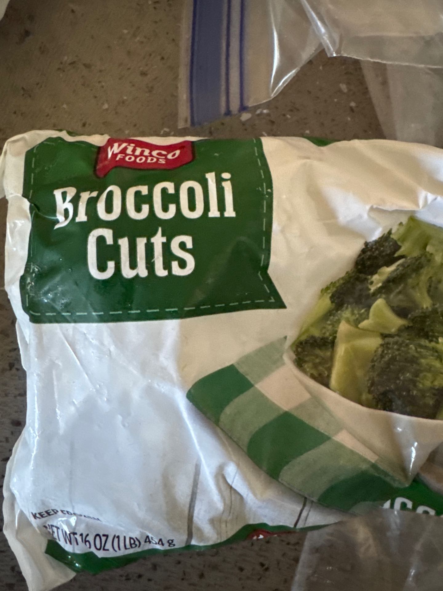 Broccoli cuts
