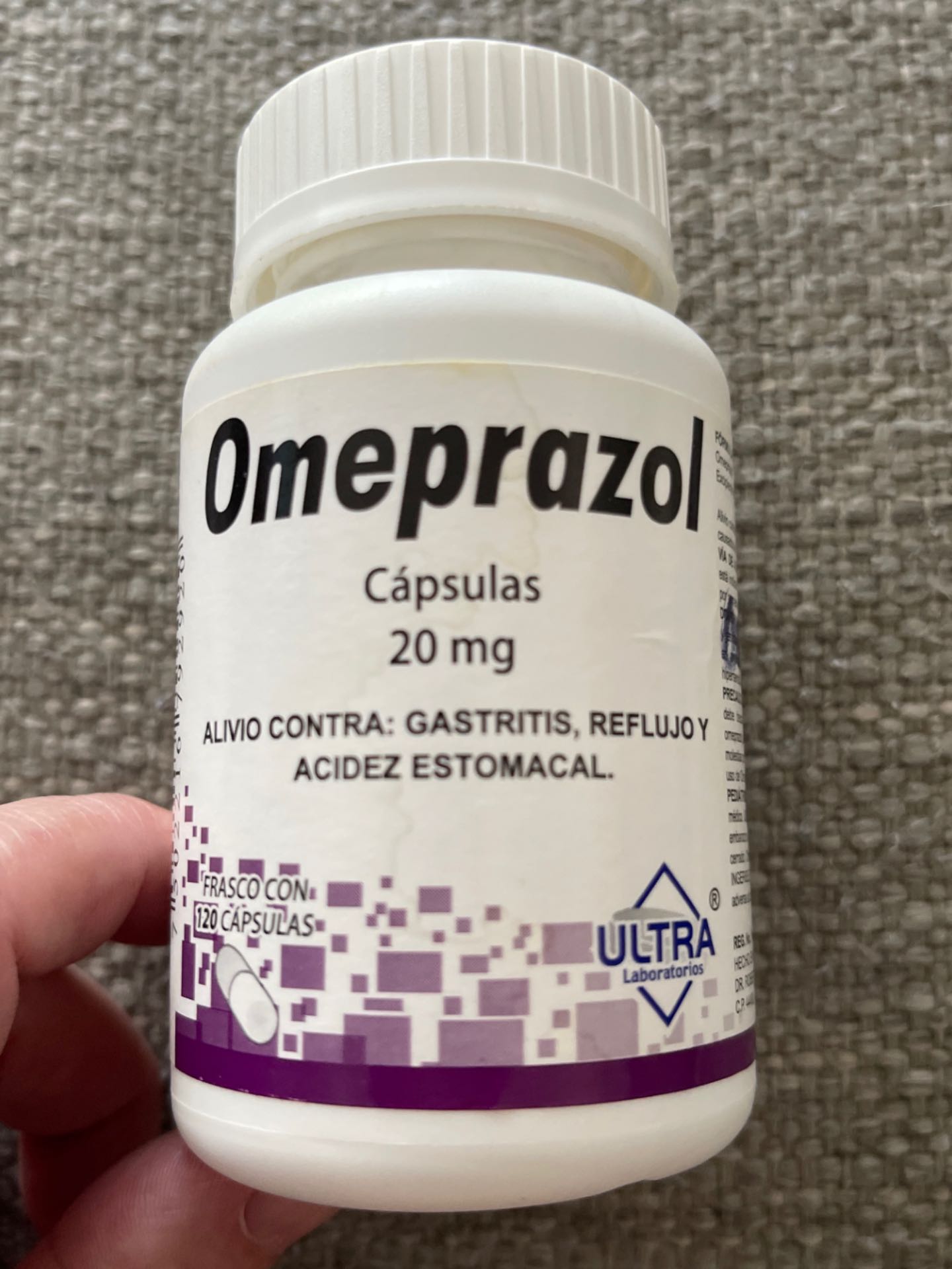Omeprazole antacid