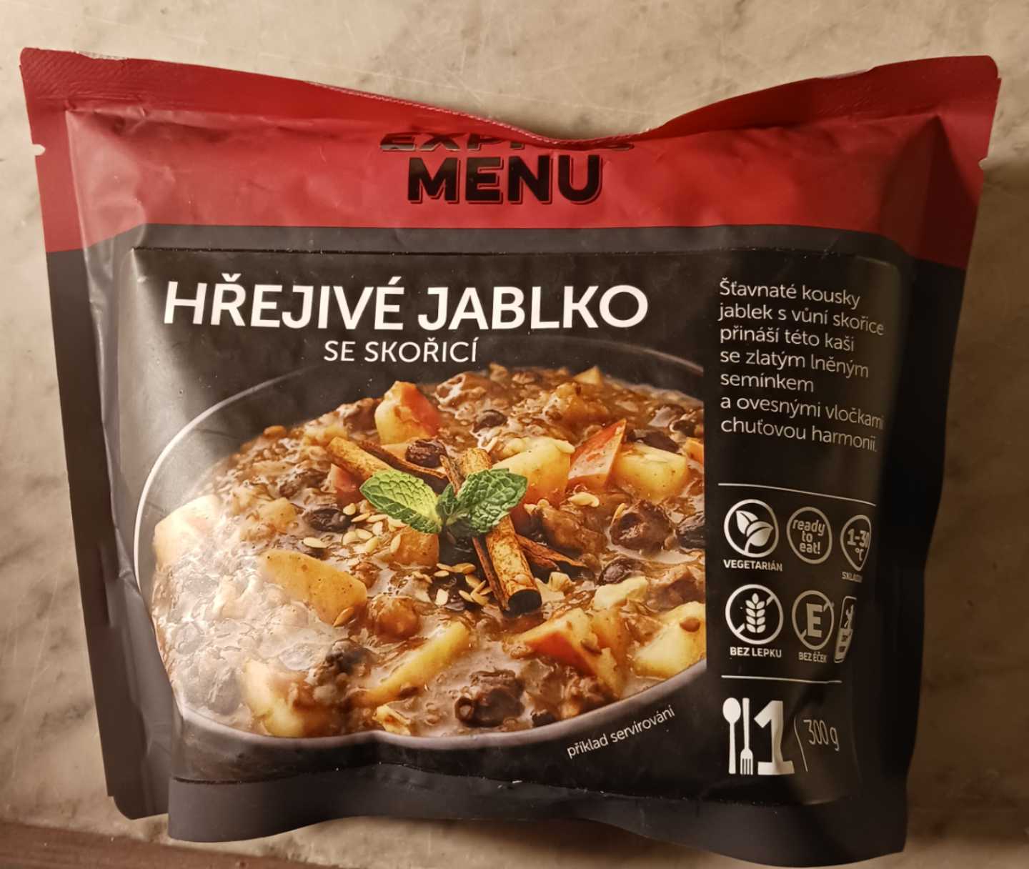 Rozgrzewające jabłko z cynamonem