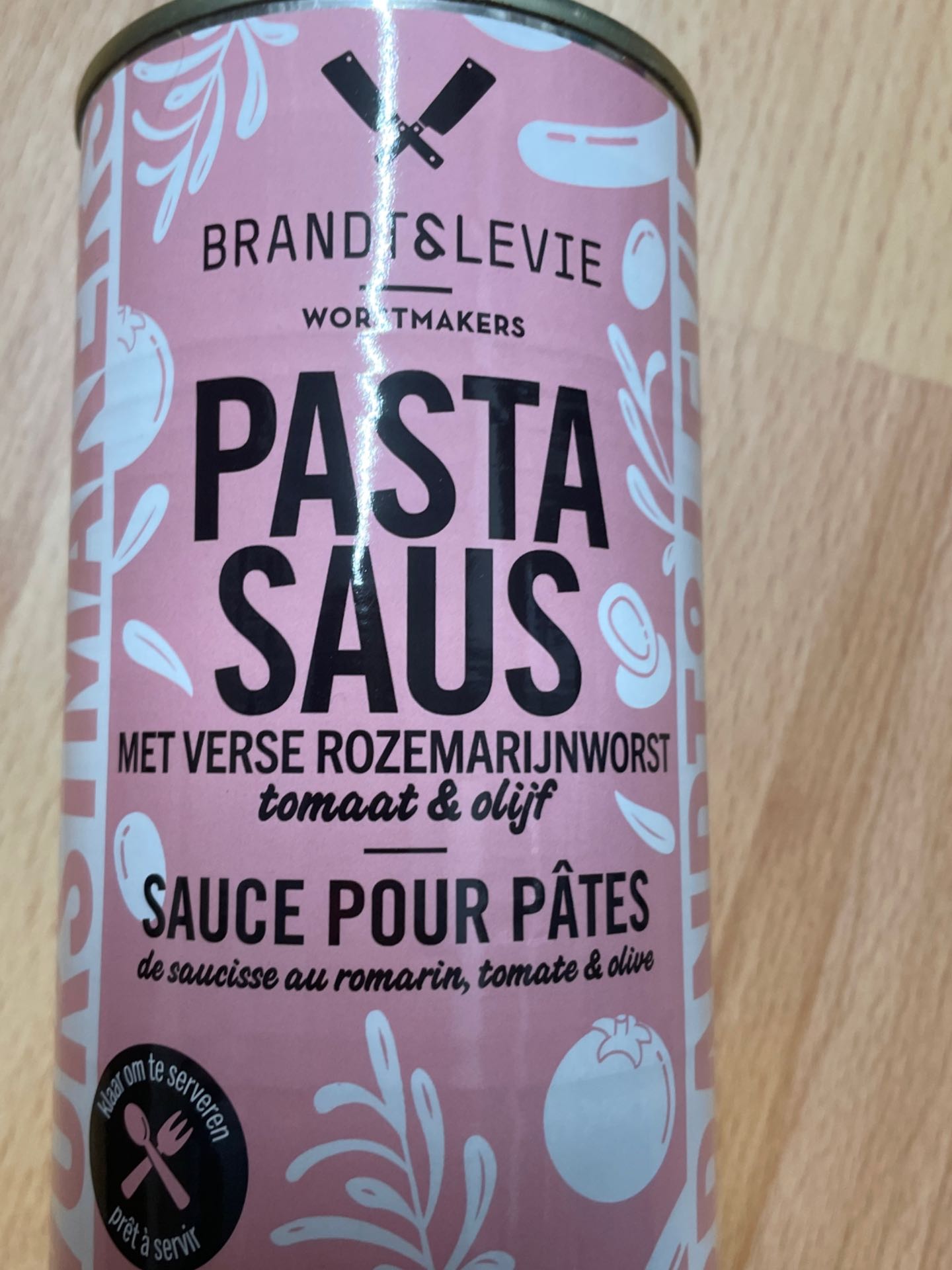 Pastasaus rozemarijworst